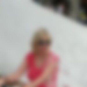 candysandy (60) aus Untereisesheim