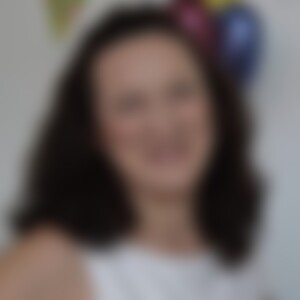 Renate80 (44) aus Mainz