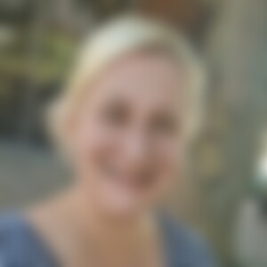 Dalia (49) aus M