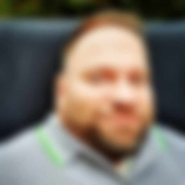 cooldave (45) aus Essen