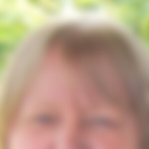 debbie (70) aus Maintal